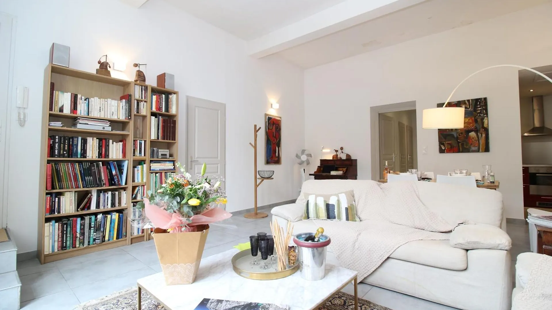 T3 Appartement Hypercentre Proche Commerce- Parking - 2 Chambres Wifi Gratuit Avignon 0*,